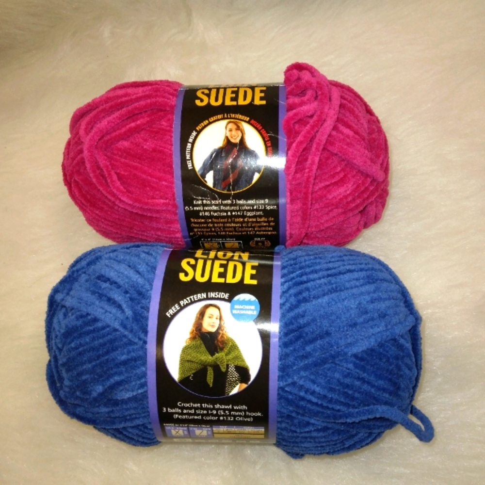 YARN Lion Brand Lion Suade Yarn in Denim and Rose